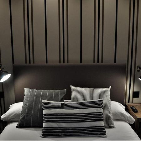 Apartamentos Las Agueeras Linares  Extérieur photo
